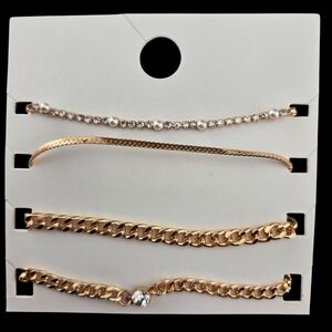 💎 4-Piece Gold Bracelet Set – Rhinestone, Pearl, and Chain Layered Vibes